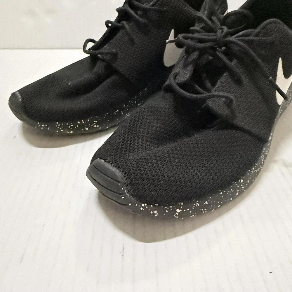 Nike Roshe One Shoes Womens 9.5 Black White Mesh Speckle Sneakers 855916-007